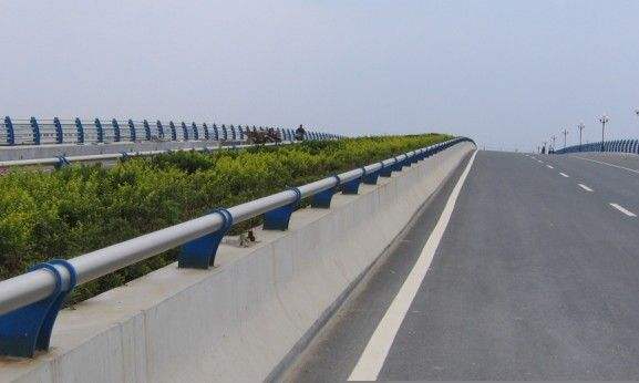 蚌埠专业不锈钢护栏与桥梁防护栏服务