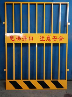 安全与高效并重 施工电梯防护门与防护栏产品深度推荐